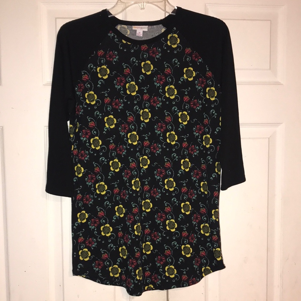NWOT Women’s LulaRoe Floral Top